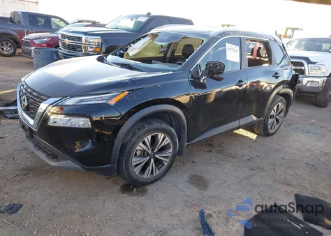 2022 Nissan Rogue Sv Fwd z USA, uszkodzony, nr VIN 5N1BT3BA4NC731913